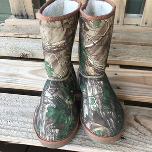 camo ugg style boots